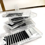 single strand classic black eyelash extensions, customizable logo, curl options available, 8–25mm manual volume lash fans, factory wholesale false eyelashes.